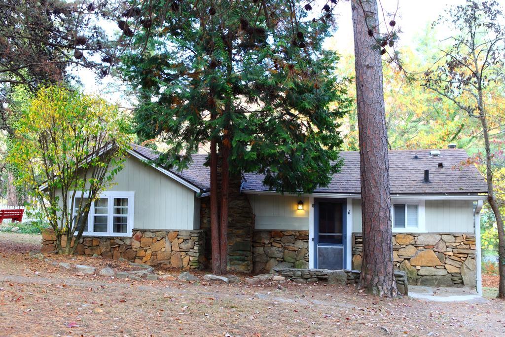 The Pines Cottages Woodfin Exterior foto