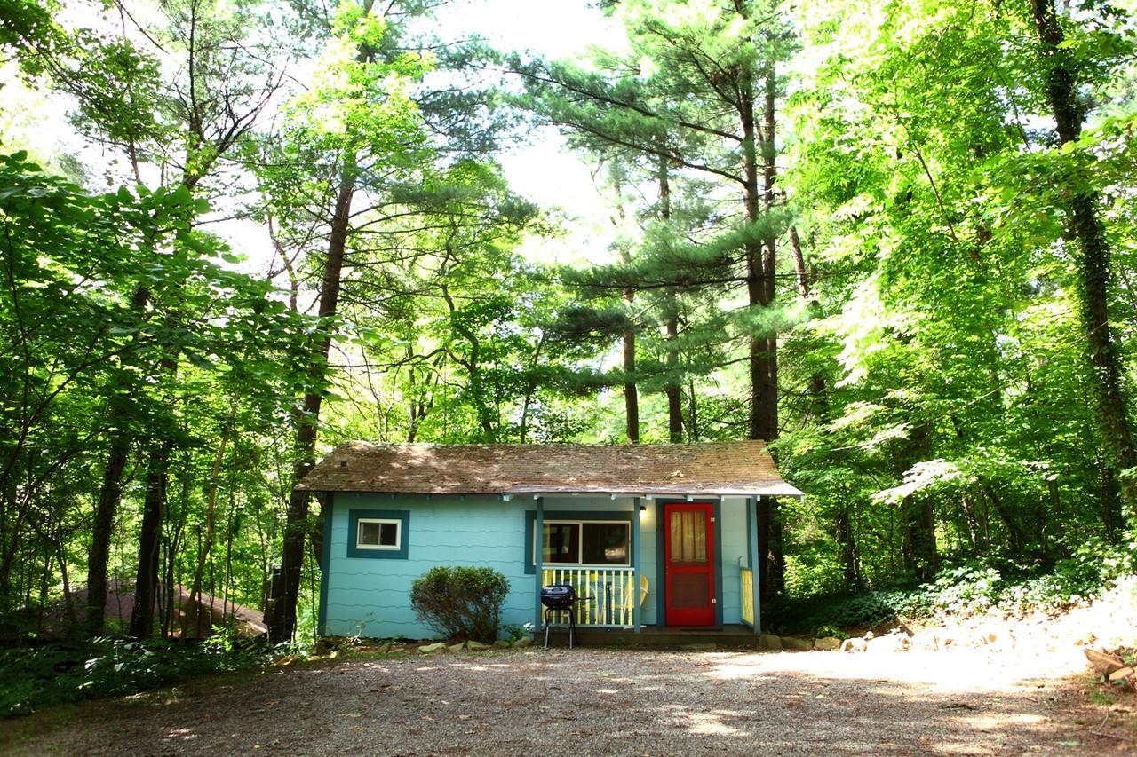 The Pines Cottages Woodfin Exterior foto