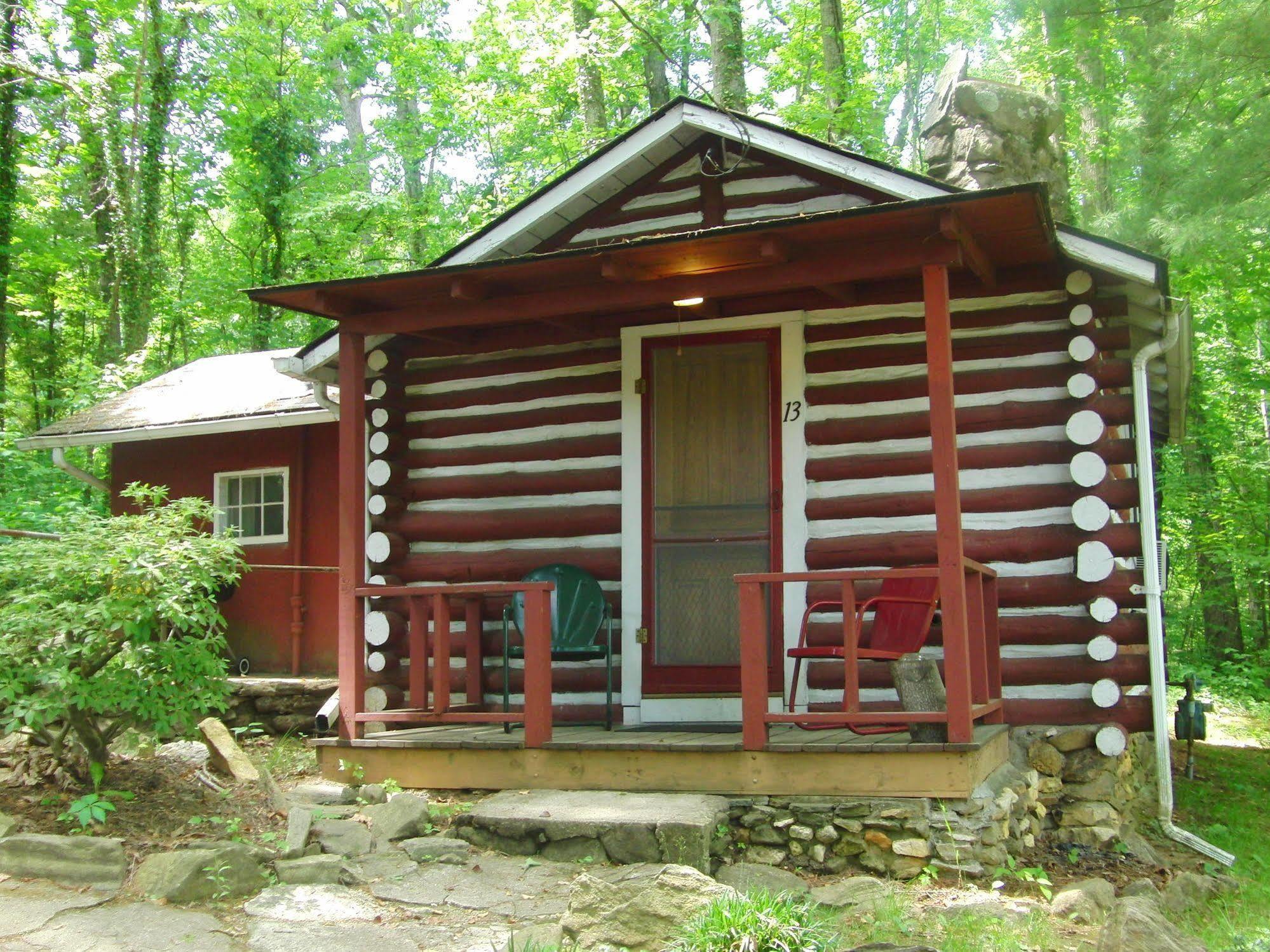 The Pines Cottages Woodfin Exterior foto
